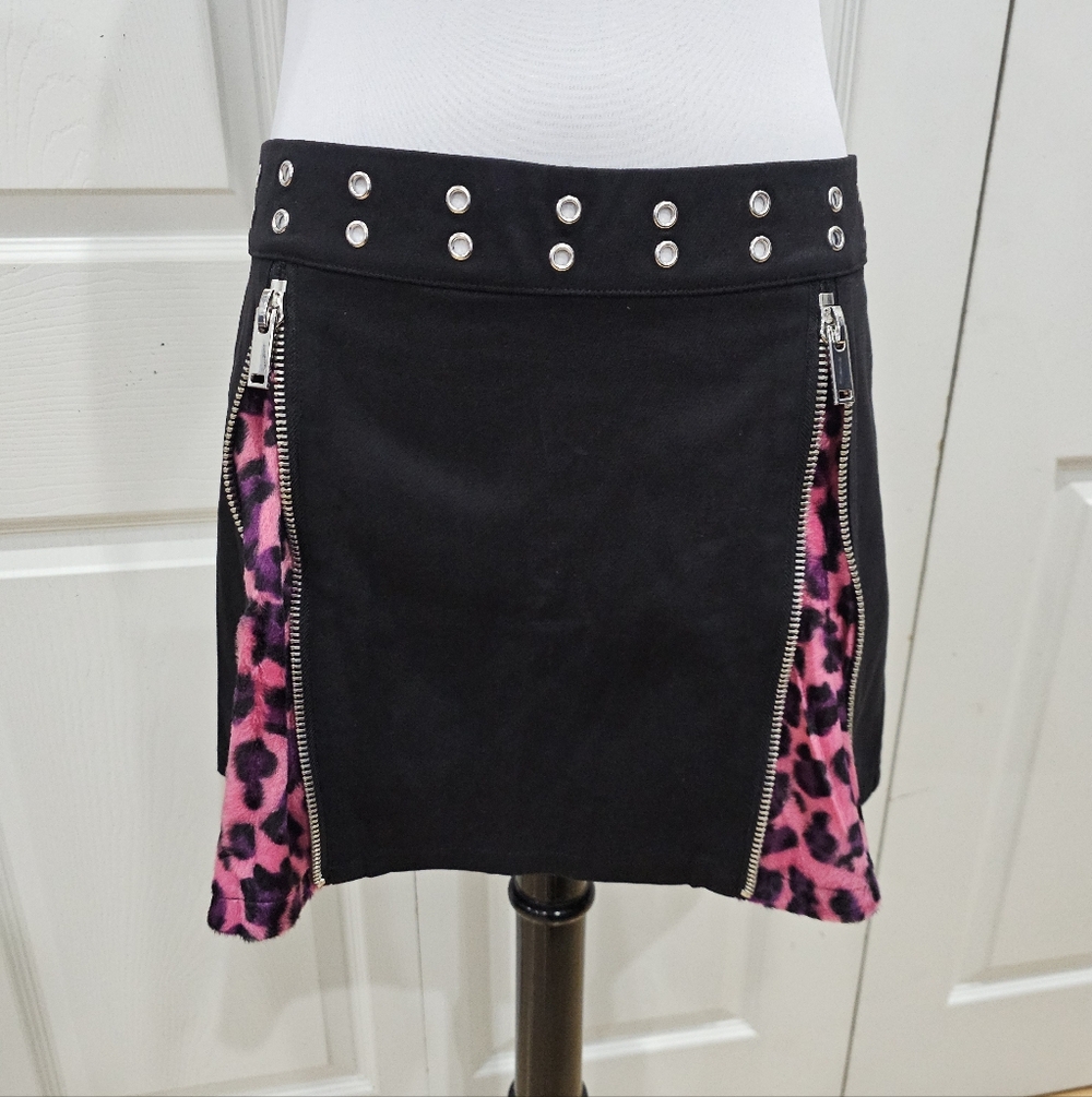 Dolls Kill Goth Y2k Grave Girls Spot Me If You Can Zip Fur Black Mini Skirt M